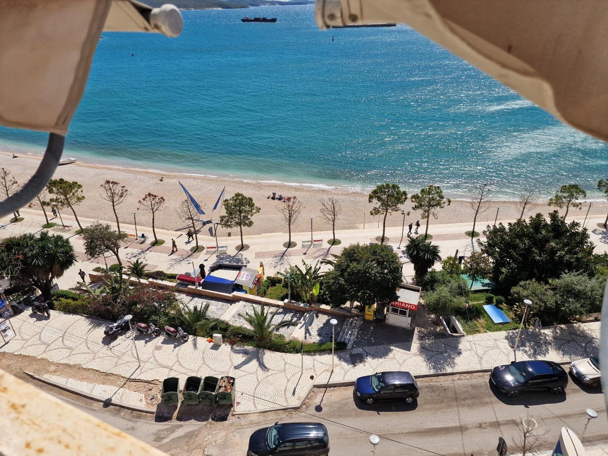 Beachfront Apartment Sarande Luaran gambar